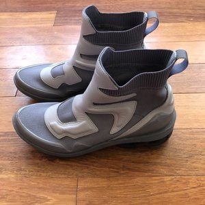 Nike Air Vapormax Light II Women's Running Shoes